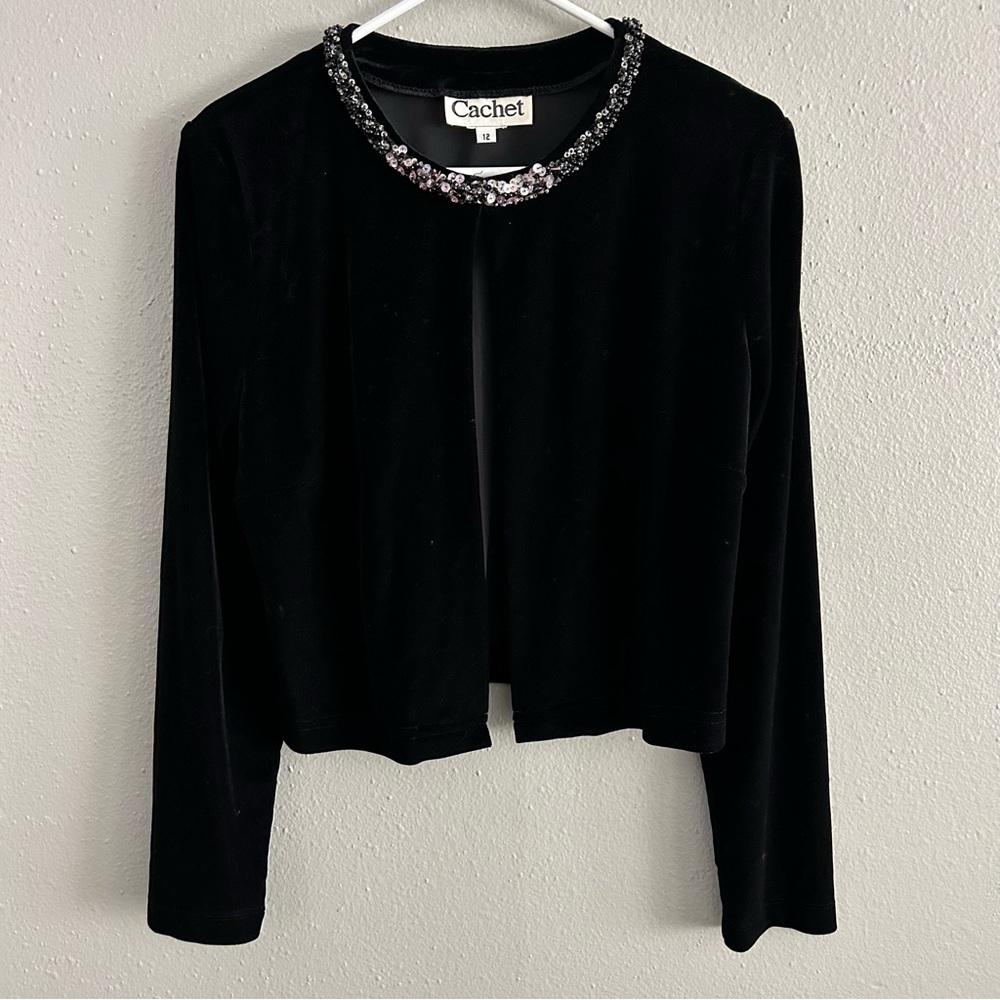 CACHET Beaded Black Velvet Jacket Cardigan Size 12 L Stretch Open Placket Topper